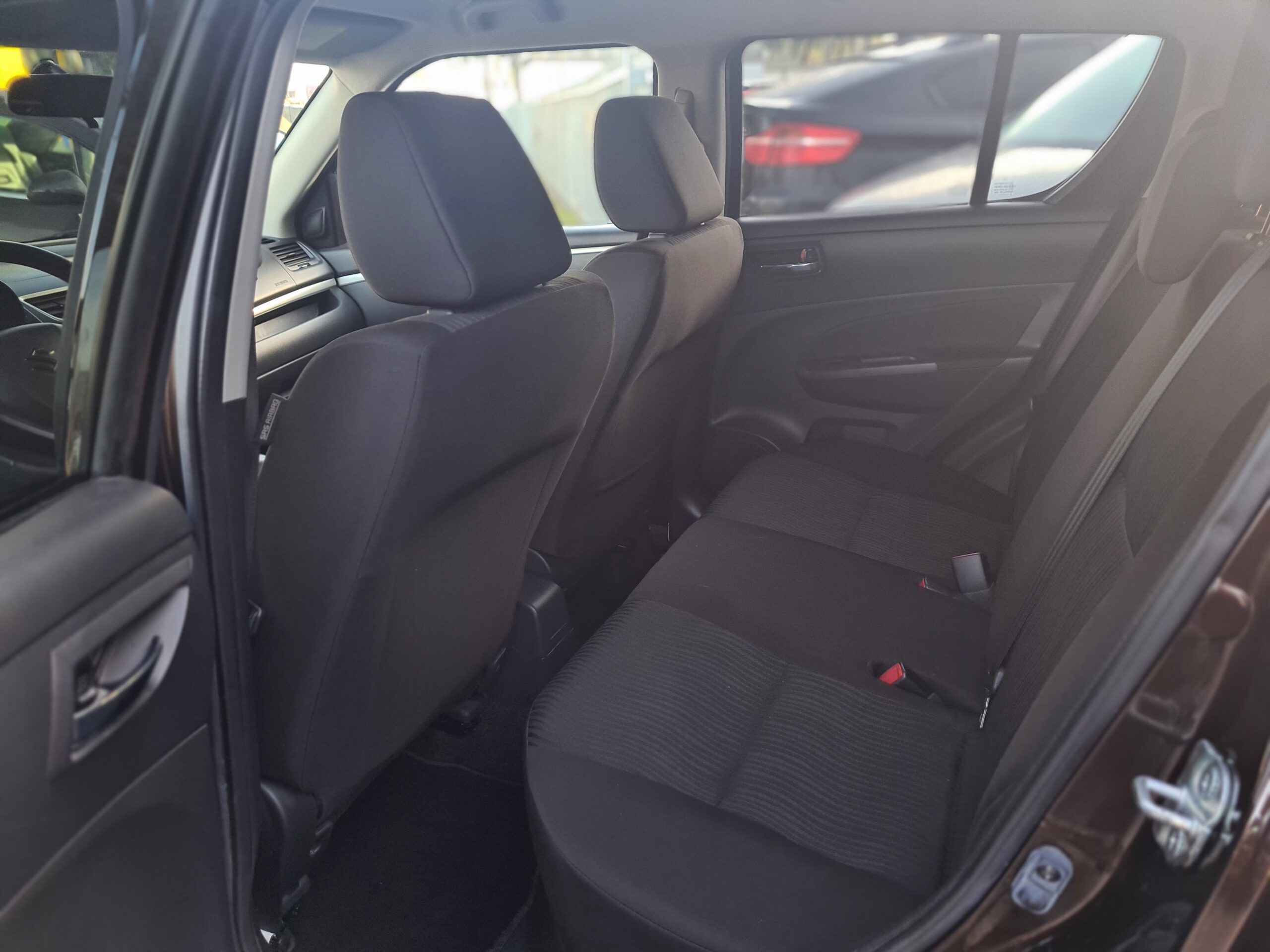 Suzuki Swift 1.2 Exclusive 2012 VERKOCHT