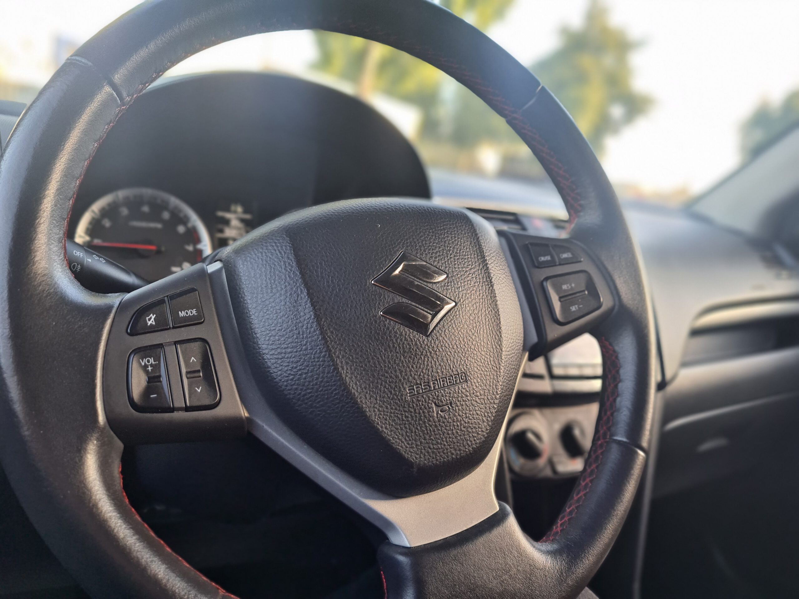 Suzuki Swift 1.2 Exclusive 2012 VERKOCHT