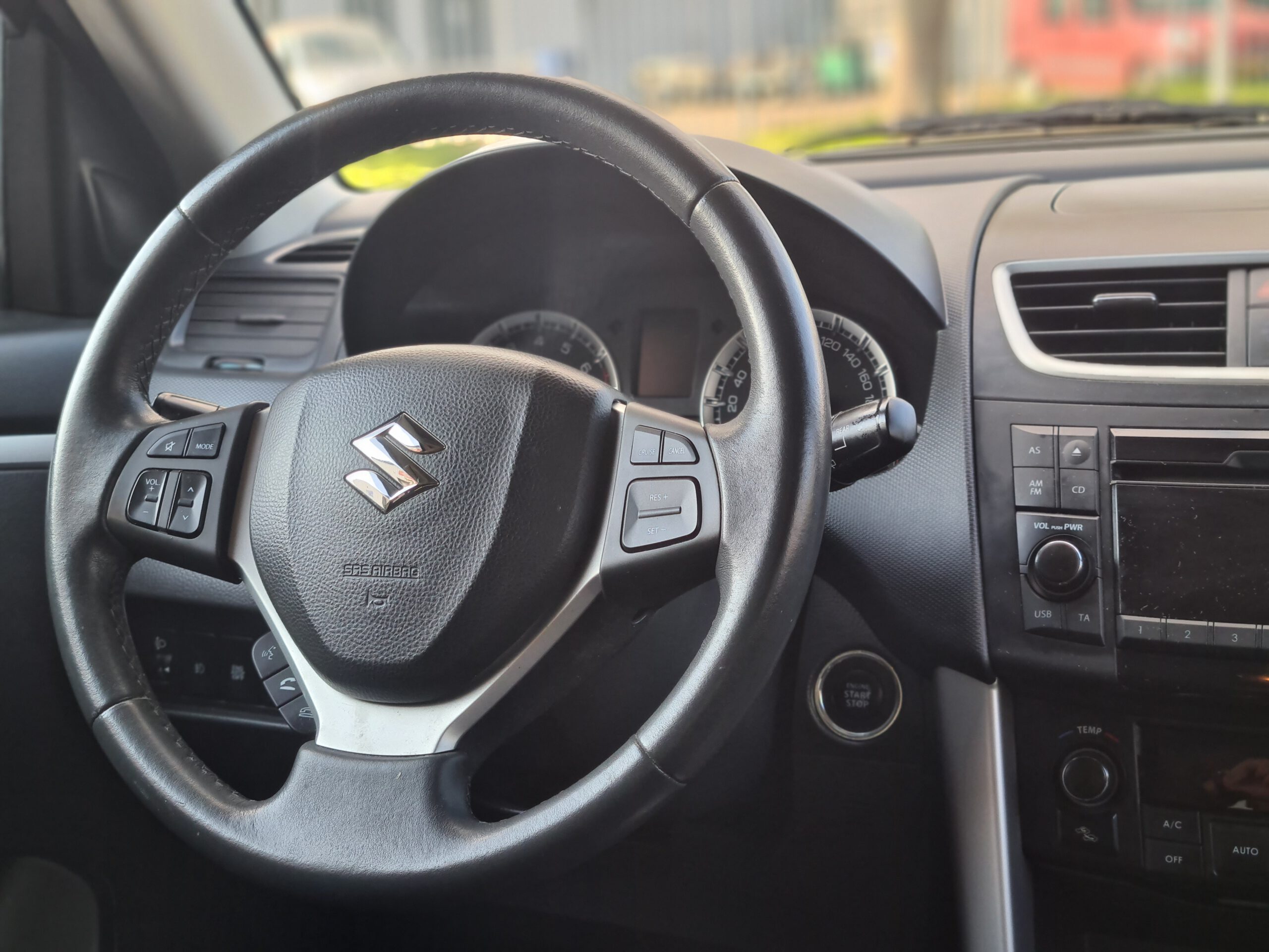 Suzuki Swift 1.2 Exclusive 2013 VERKOCHT