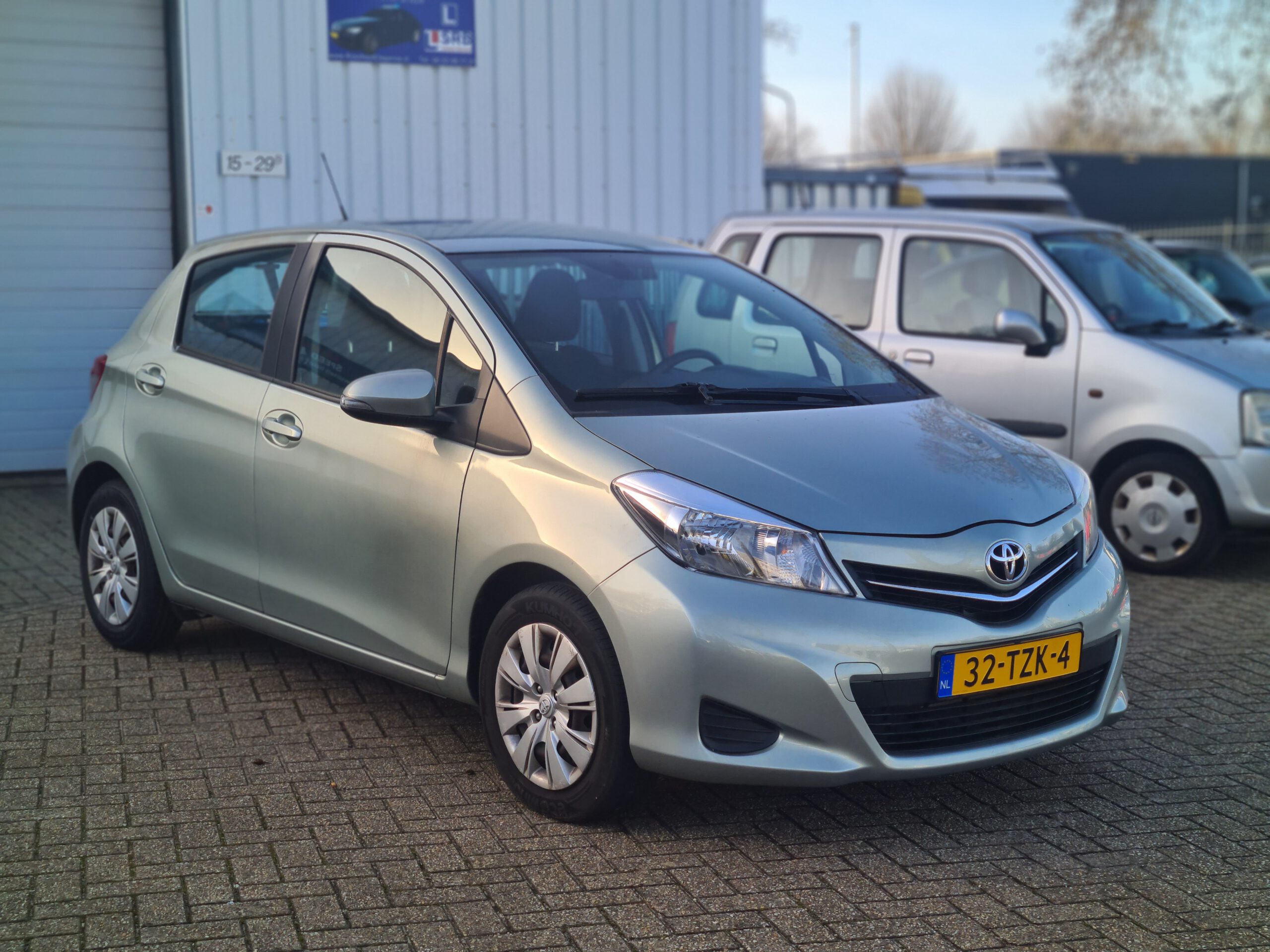 Toyota Yaris 1.3 VVT-i Aspiration 2012 VERKOCHT