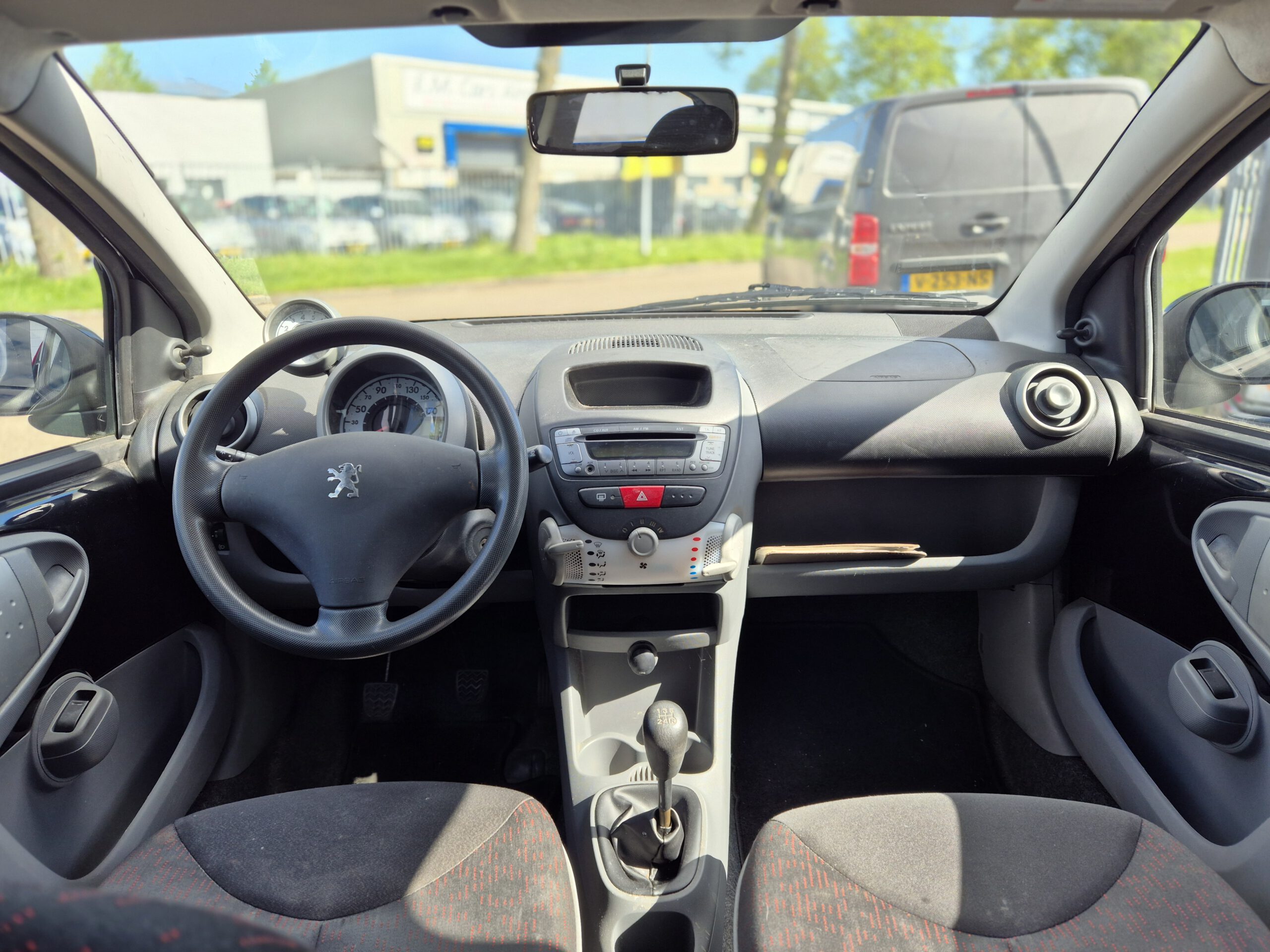 Peugeot 107 1.0-12V XS 2010 VERKOCHT