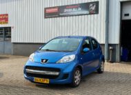 Peugeot 107 1.0-12V XS 2011