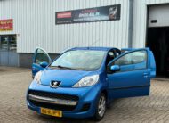 Peugeot 107 1.0-12V XS 2011