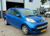 Peugeot 107 1.0-12V XS 2011