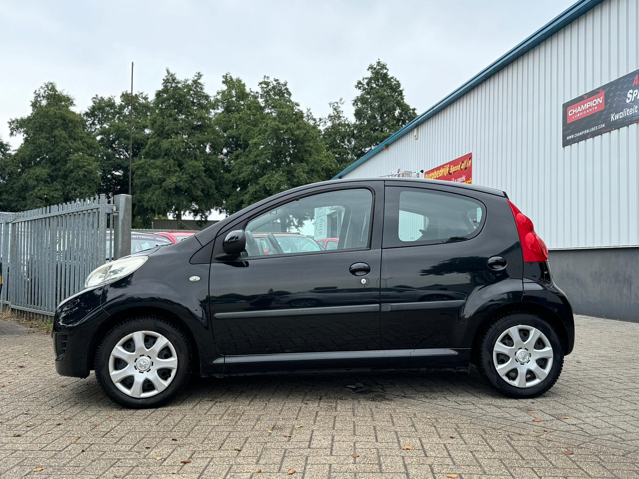 Peugeot 107 1.0-12V XS 2010 VERKOCHT