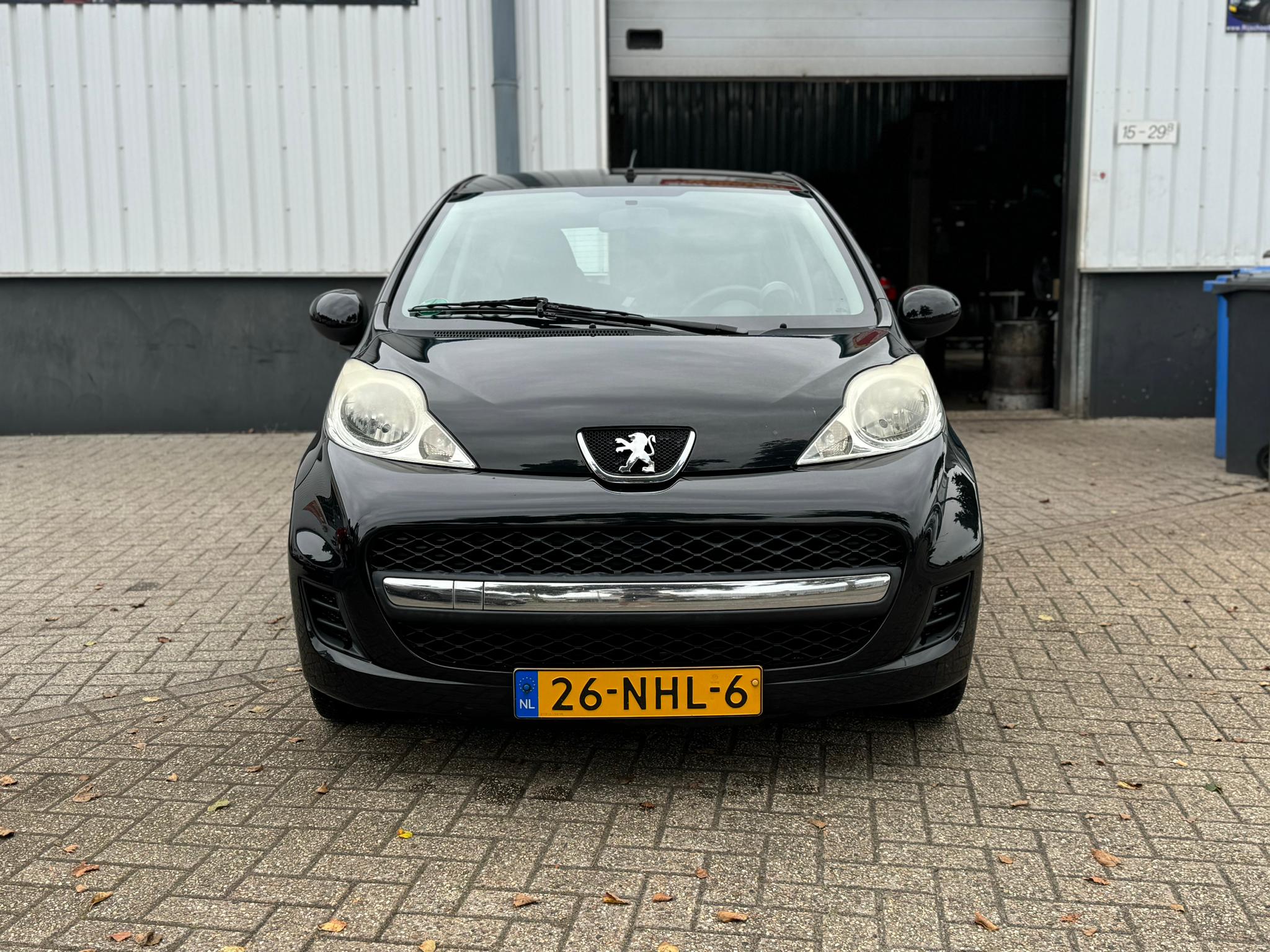 Peugeot 107 1.0-12V XS 2010 VERKOCHT