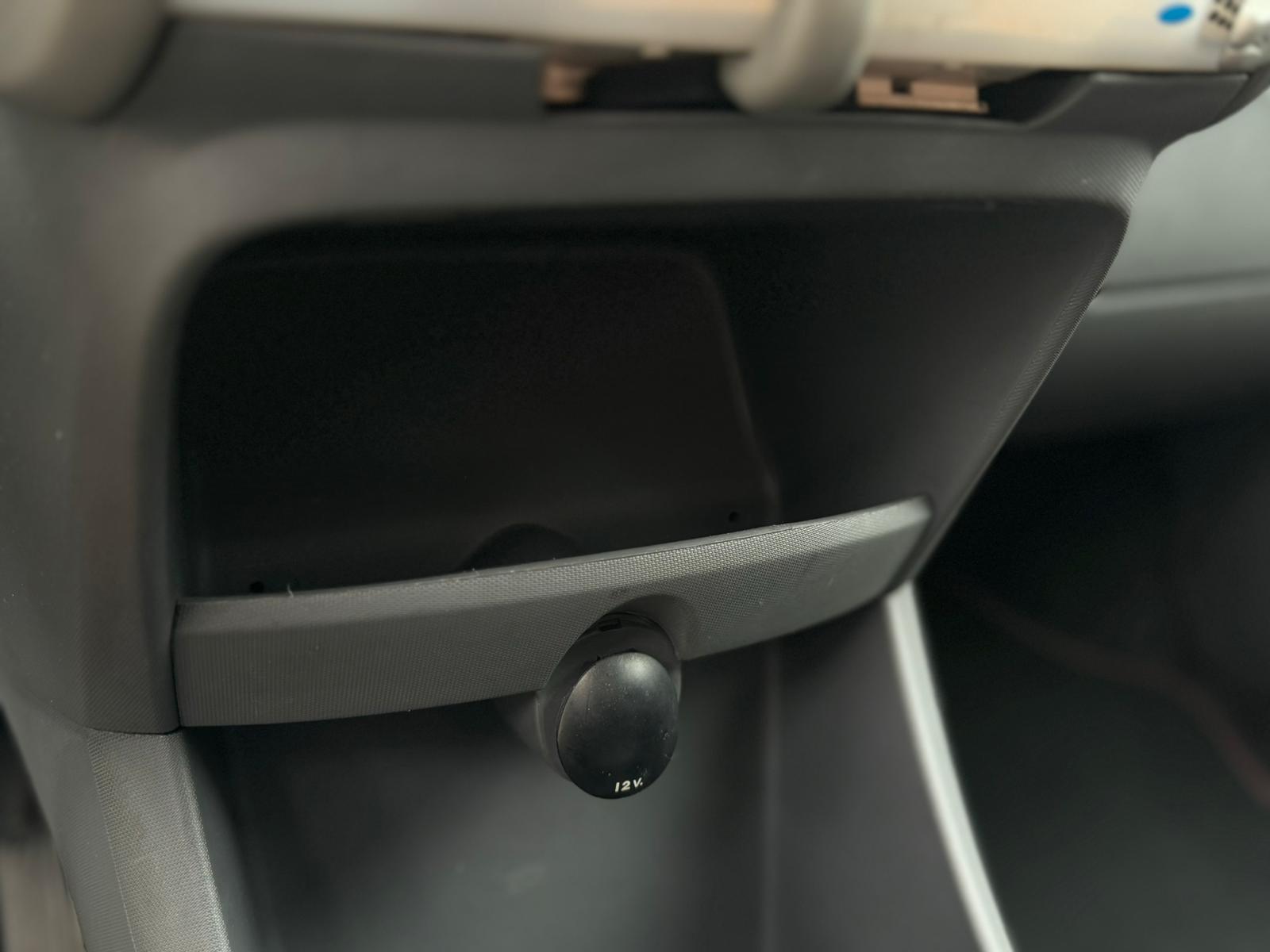 Peugeot 107 1.0-12V XS 2010 VERKOCHT