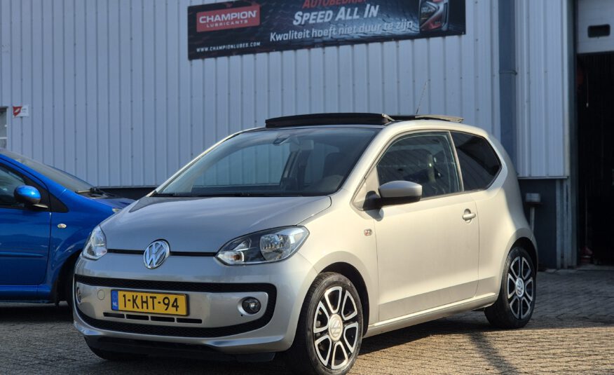 Volkswagen Up 1.0 High Up! 2013