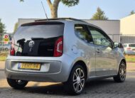 Volkswagen Up 1.0 High Up! 2013