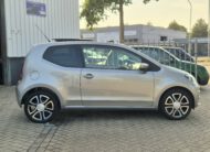 Volkswagen Up 1.0 High Up! 2013