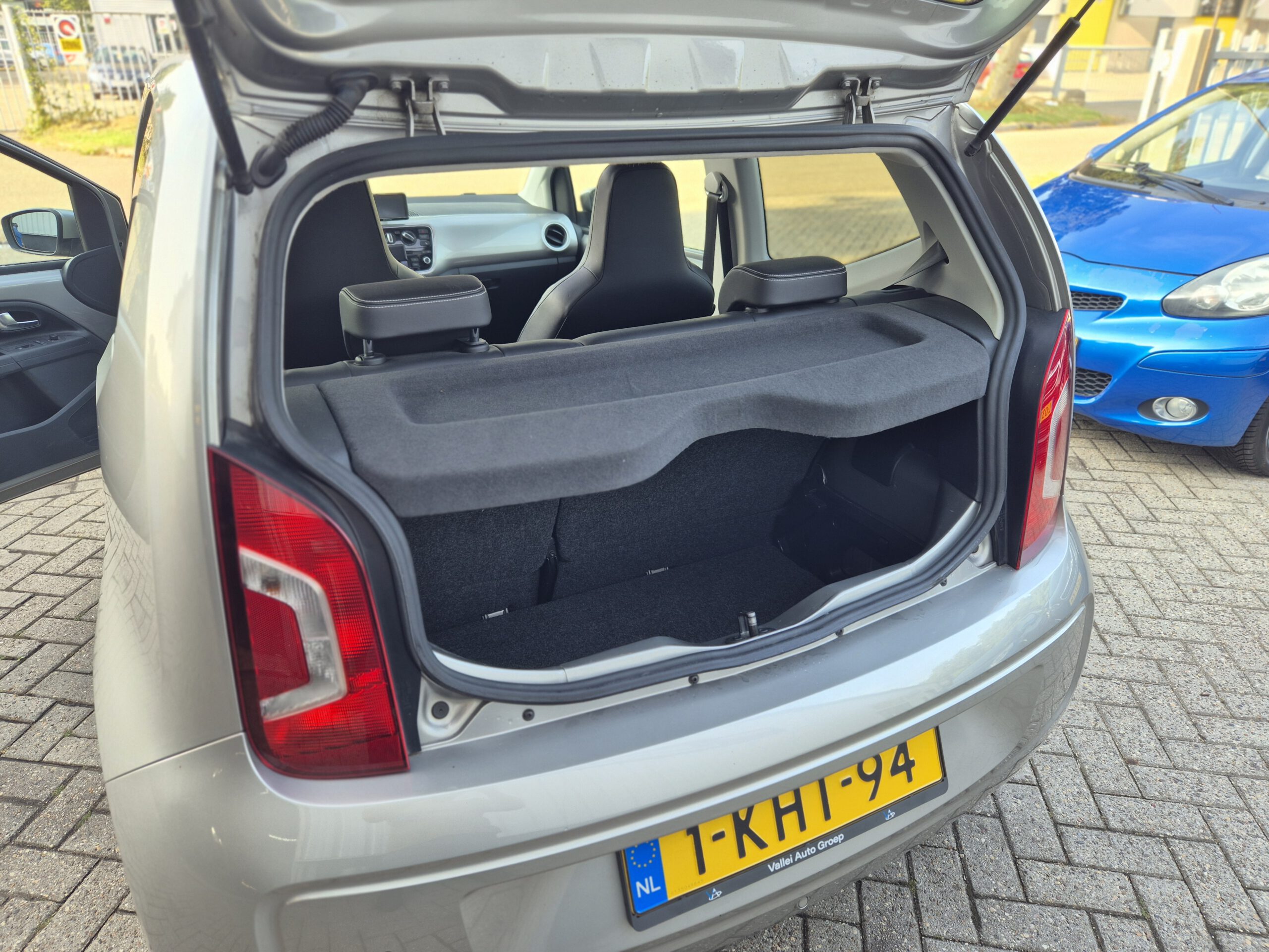 Volkswagen Up 1.0 High Up! 2013 VERKOCHT