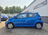 Toyota Aygo 1.0-12V Dynamic Blue 2009