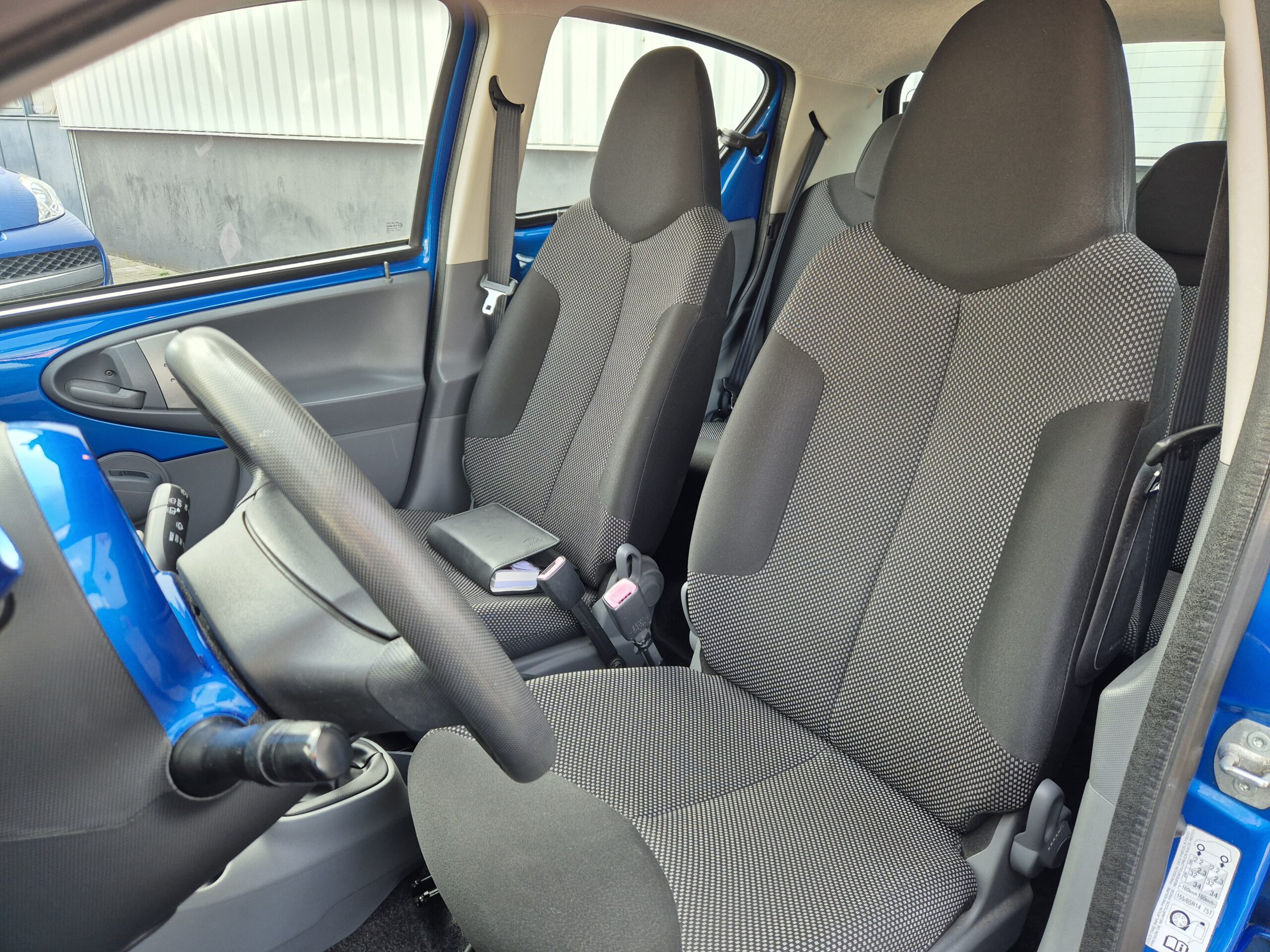 Toyota Aygo 1.0-12V Dynamic Blue 2009 VERKOCHT