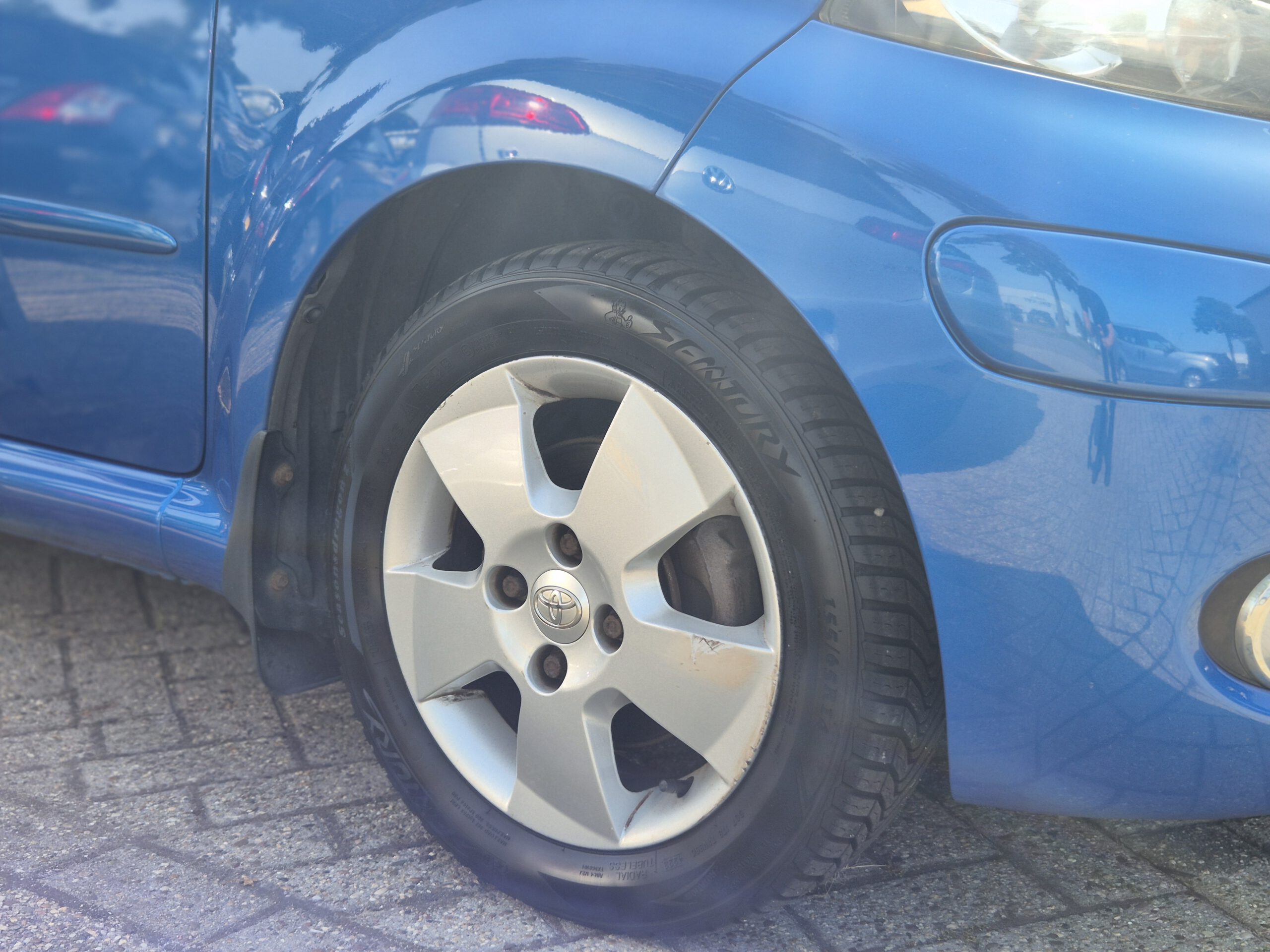 Toyota Aygo 1.0-12V Dynamic Blue 2009 VERKOCHT