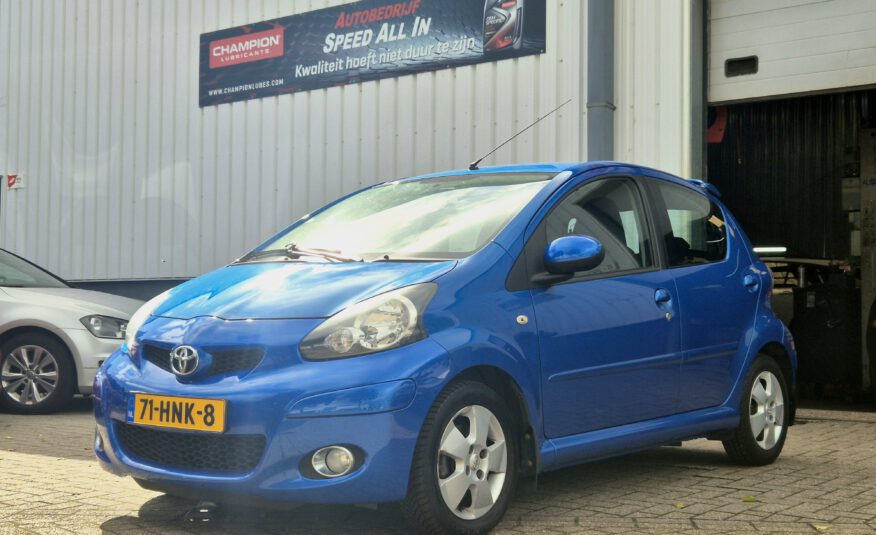 Toyota Aygo 1.0-12V Dynamic Blue 2009