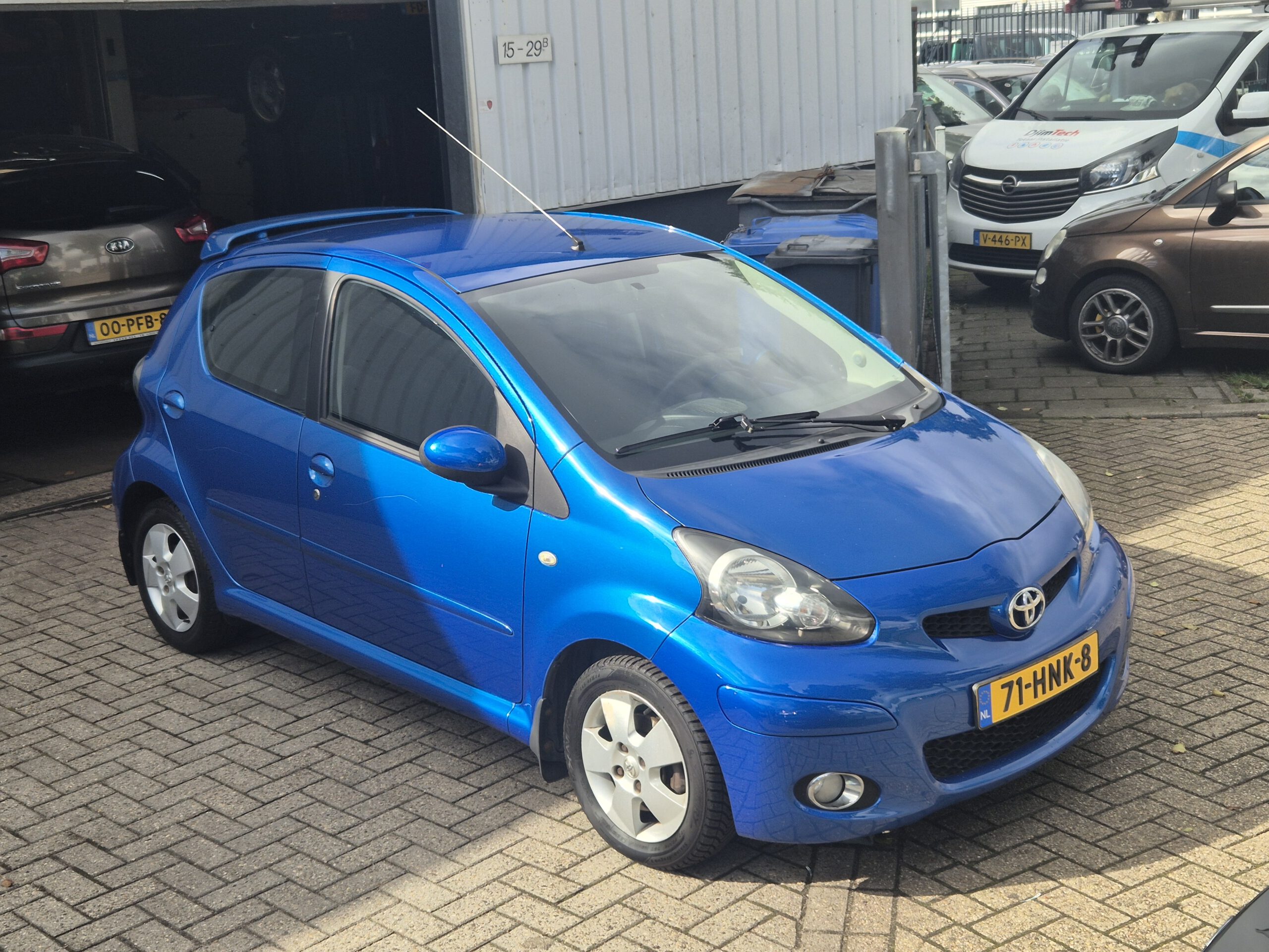 Toyota Aygo 1.0-12V Dynamic Blue 2009 VERKOCHT