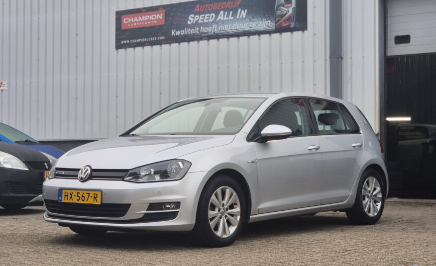 Volkswagen Golf 1.0 TSI Comfortline 2016