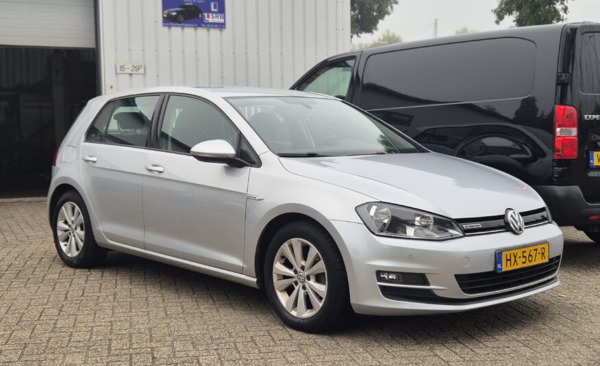 Volkswagen Golf 1.0 TSI Comfortline 2016