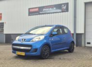 Peugeot 107 1.0-12V XS 2010