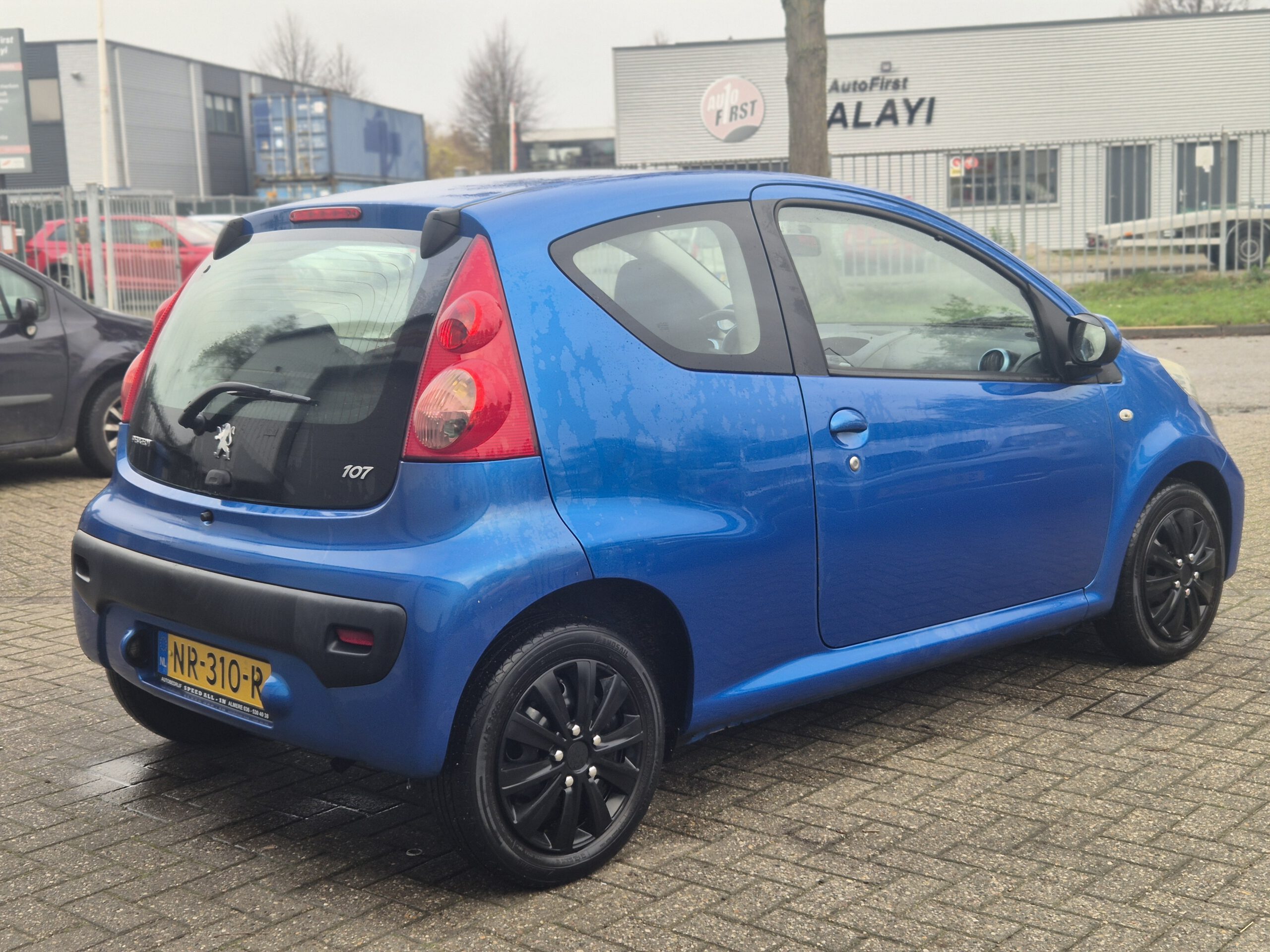 Peugeot 107 1.0-12V XS 2010 VERKOCHT