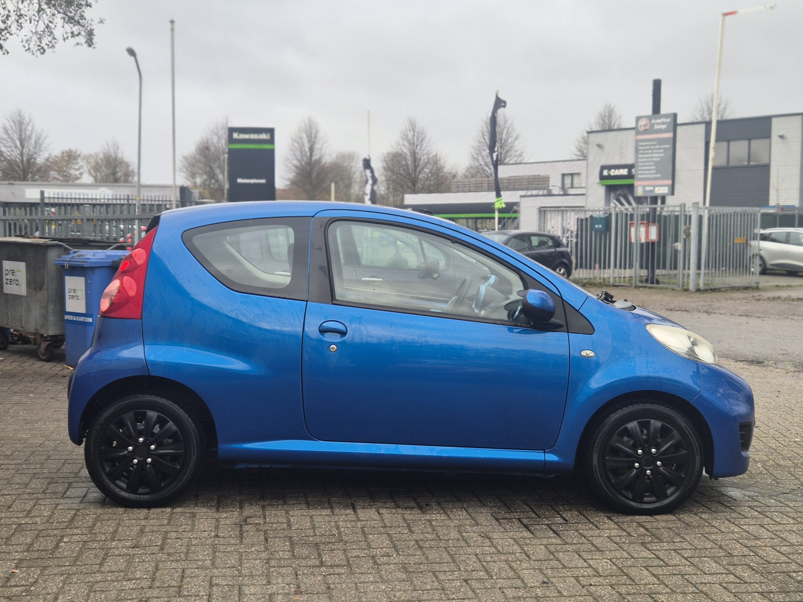 Peugeot 107 1.0-12V XS 2010 VERKOCHT