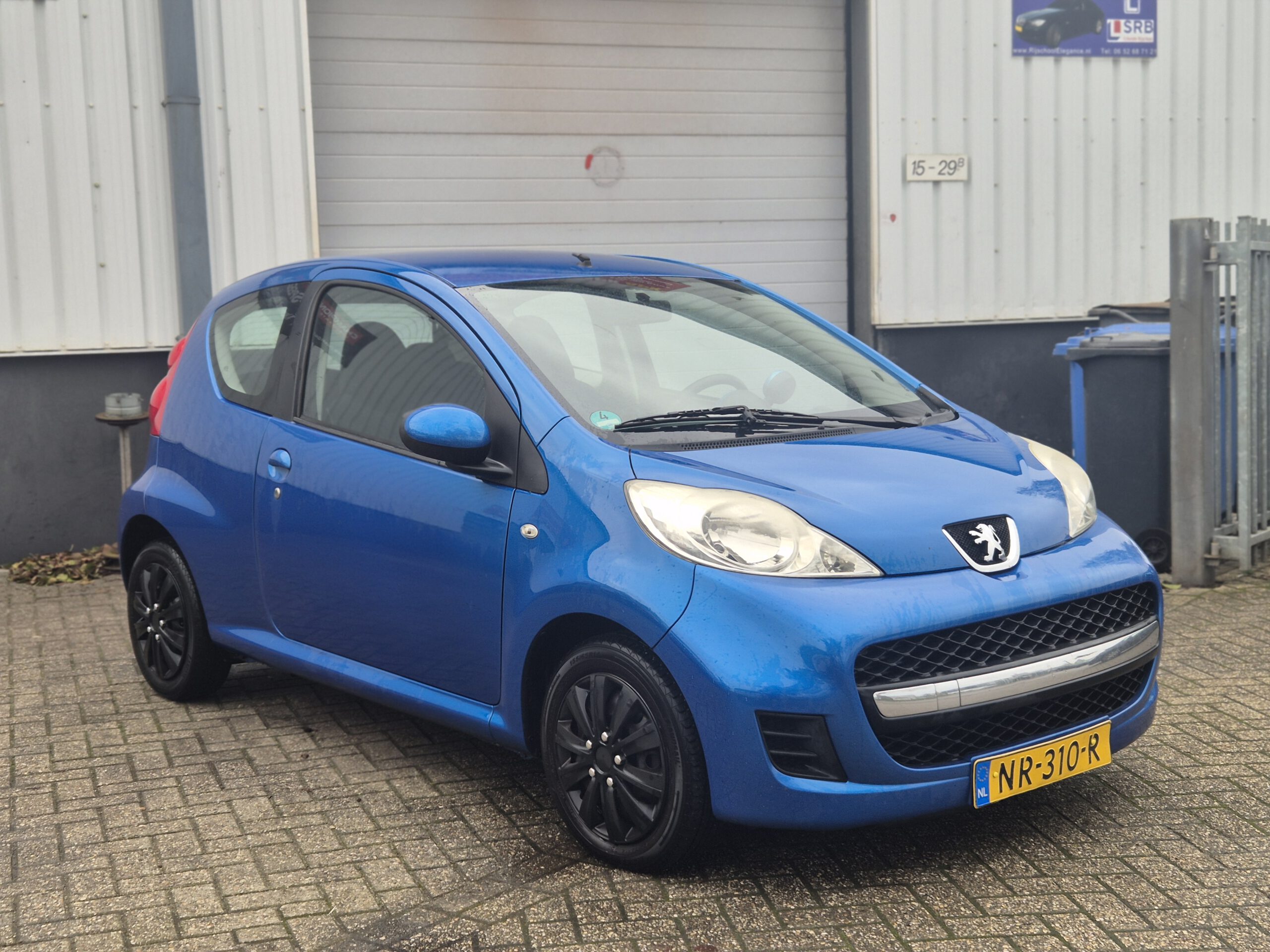 Peugeot 107 1.0-12V XS 2010 VERKOCHT